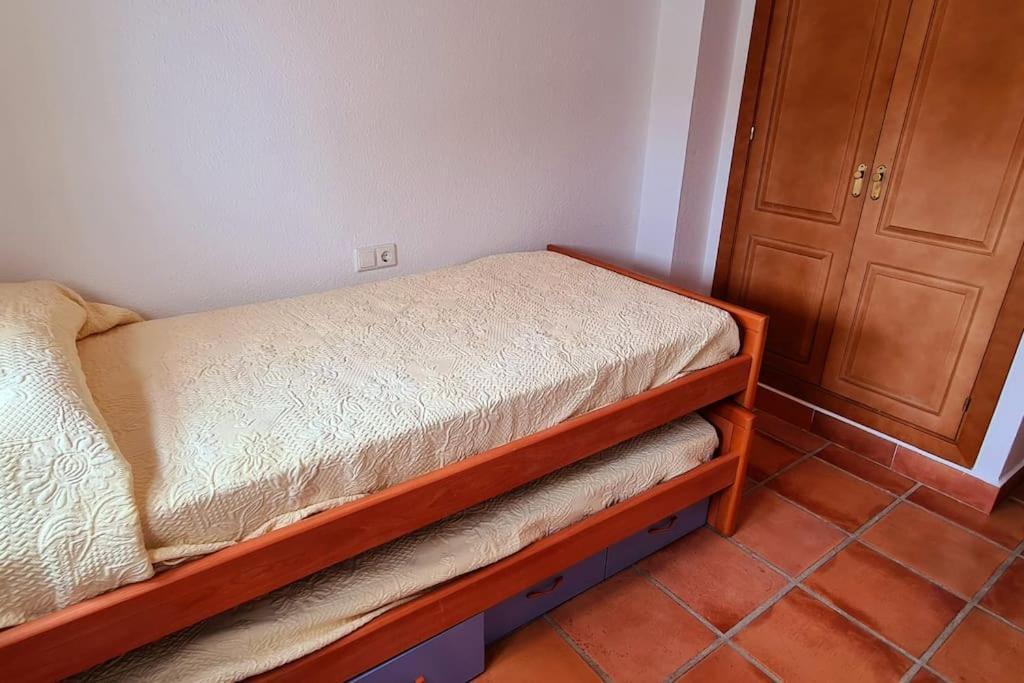 Atico Duplex Con Vistas Al Mar En Zahara De Los Atunes Kültér fotó